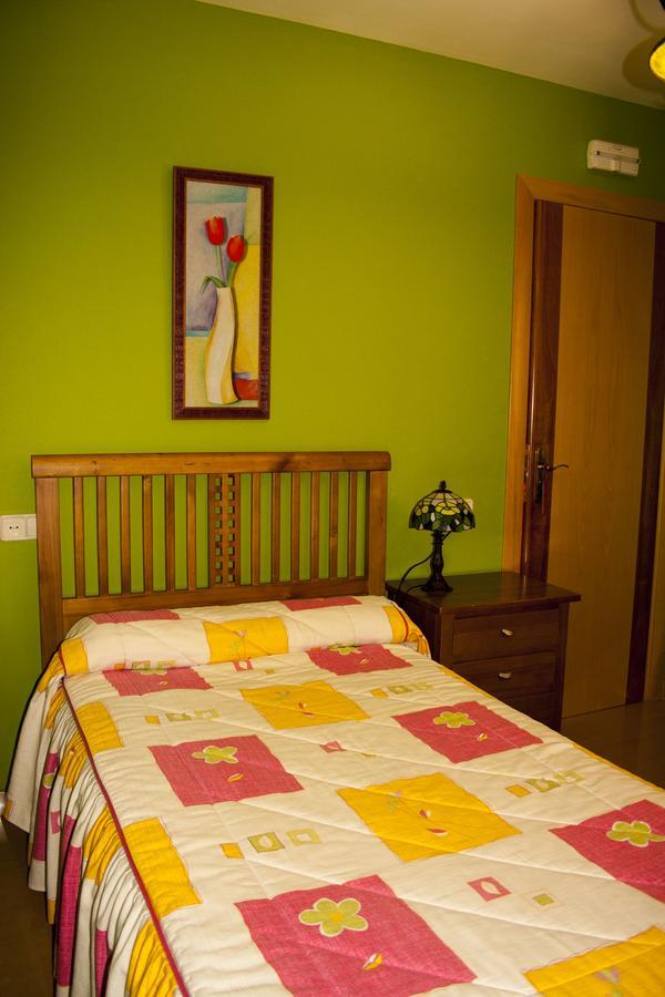 Hostal Arpa Avila Bagian luar foto